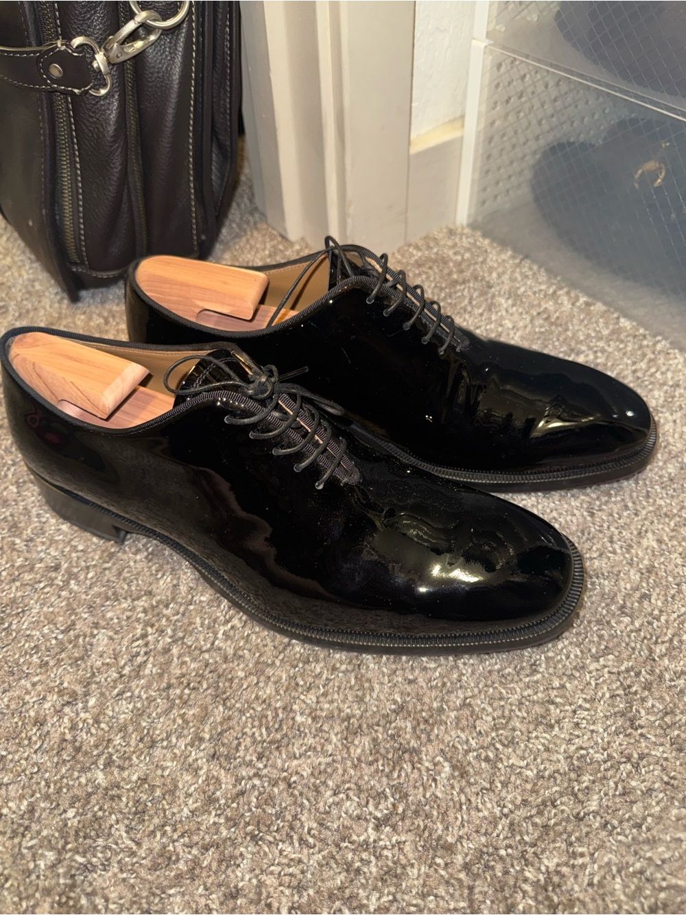 Christian Louboutin Whole Cut Patent Leather Oxford (Red Bottoms)